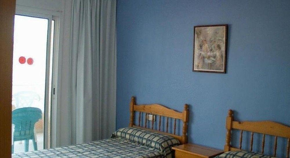 Rvhotels Apartamentos Ses Illes Blanes Luaran gambar