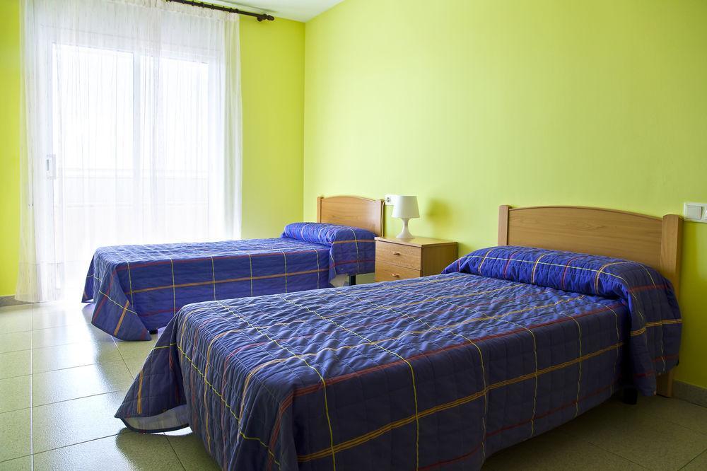 Rvhotels Apartamentos Ses Illes Blanes Luaran gambar