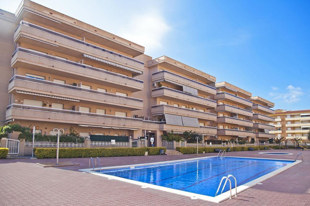Rvhotels Apartamentos Ses Illes Blanes Luaran gambar