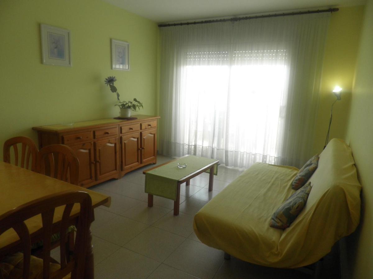 Rvhotels Apartamentos Ses Illes Blanes Luaran gambar